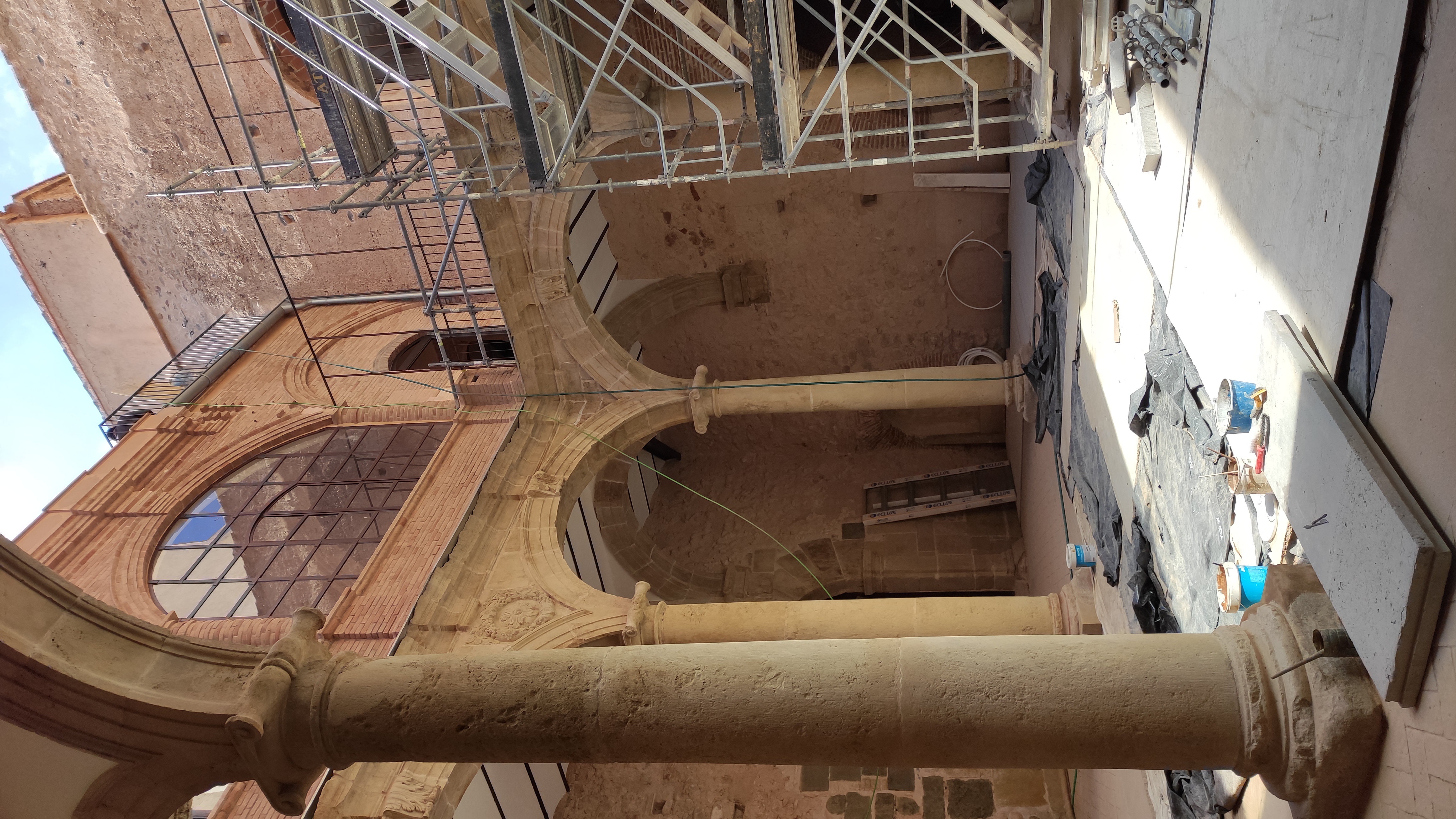 Restauración del claustro renacentista del Palau - Castell de Betxí